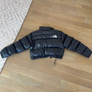 The North Face Nuptse cropped down puffer jacket in black